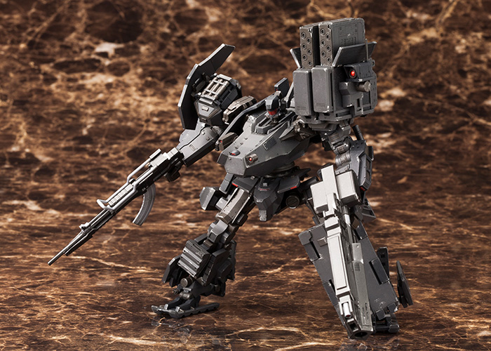 アーマード・コアV「UCR-10/L AGNI（アグニ）」のフィギュア画像