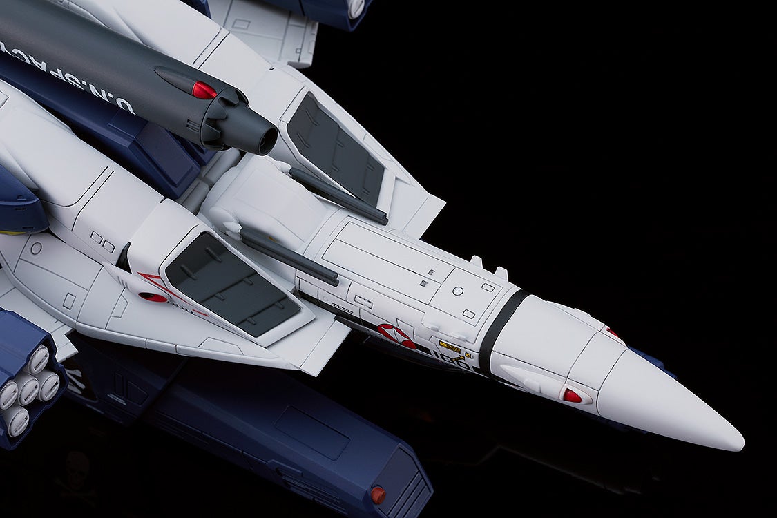 超時空要塞マクロス 愛・おぼえていますか「PLAMAX PX08 1/72 VF-1S ストライクファイターバルキリー スカルリーダー」のフィギュア画像