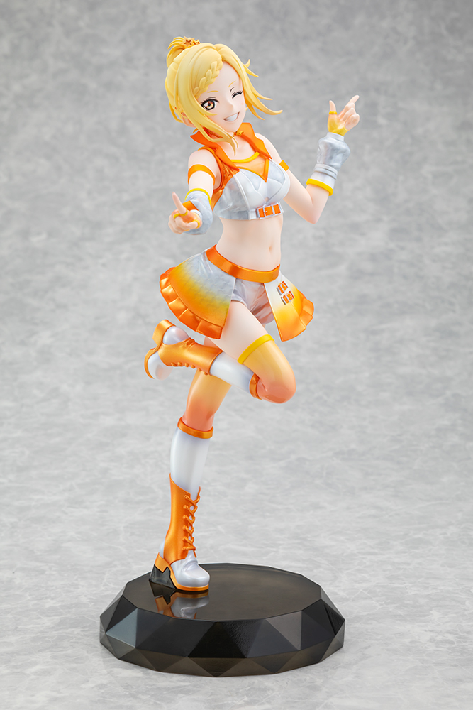 ラブライブ!虹ヶ咲学園スクールアイドル同好会「宮下 愛 SUPER NOVA ver.」のフィギュア画像