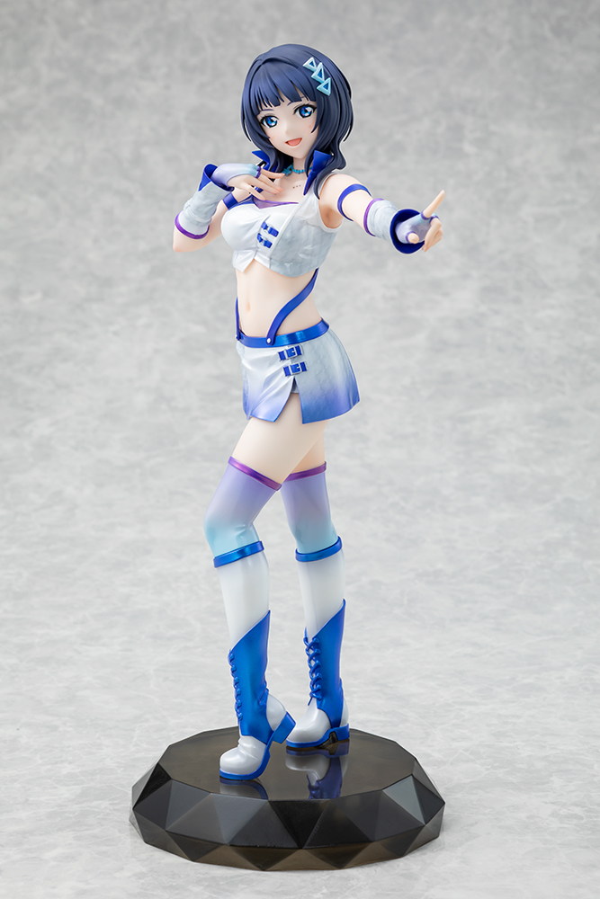 ラブライブ!虹ヶ咲学園スクールアイドル同好会「朝香果林 SUPER NOVA ver.」のフィギュア画像