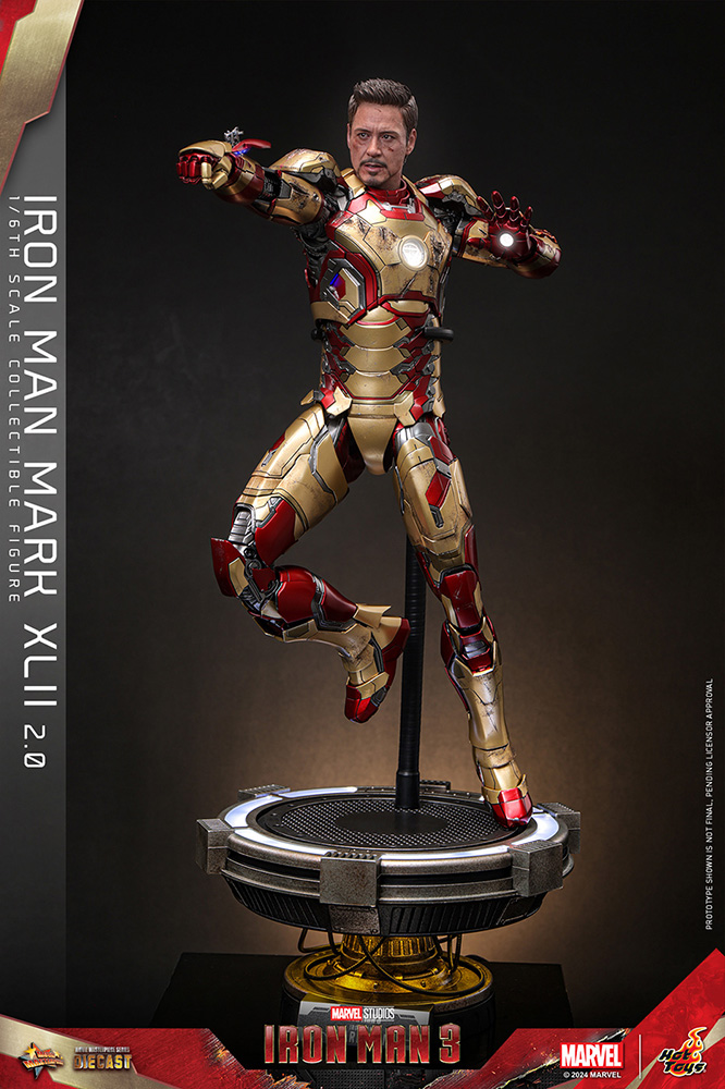 アイアンマン3「アイアンマン・マーク42（2.0版）」のフィギュア画像