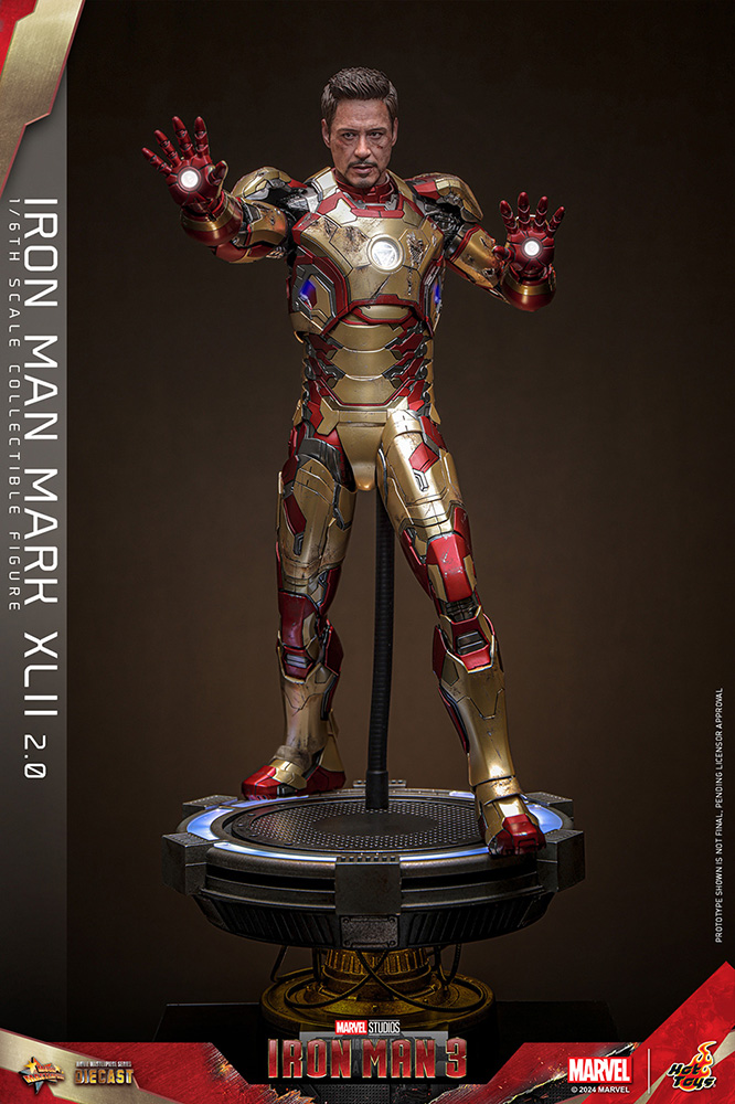 アイアンマン3「アイアンマン・マーク42（2.0版）」のフィギュア画像