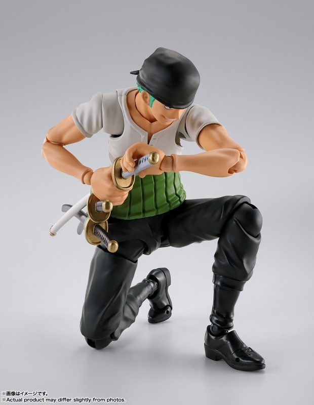 ONE PIECE「S.H.Figuarts ロロノア・ゾロ -冒険の夜明け-」のフィギュア画像