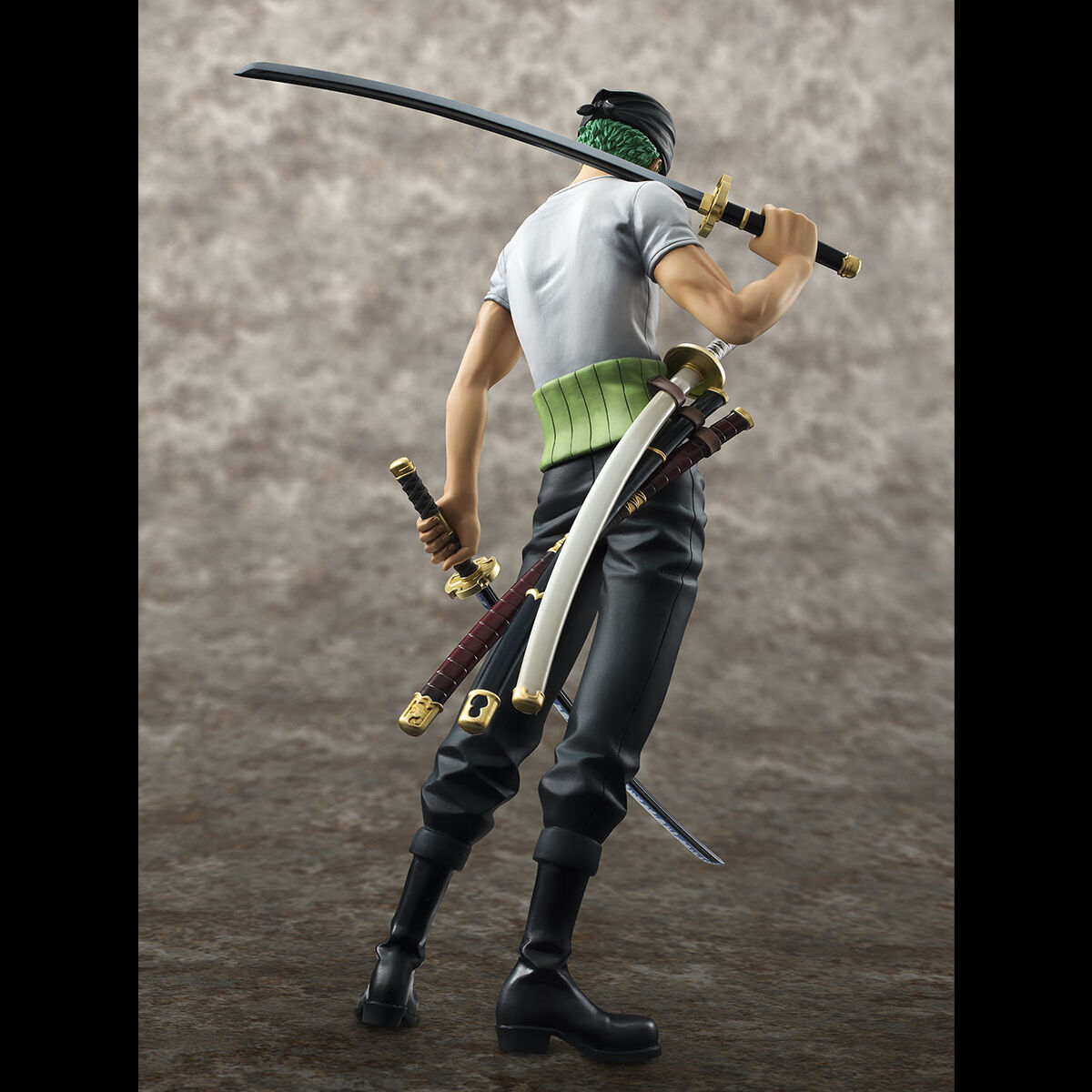 ONE PIECE「Portrait.Of.Pirates ワンピースNEO-DX ロロノア・ゾロ 10th LIMITED Ver. 【限定復刻版】」のフィギュア画像