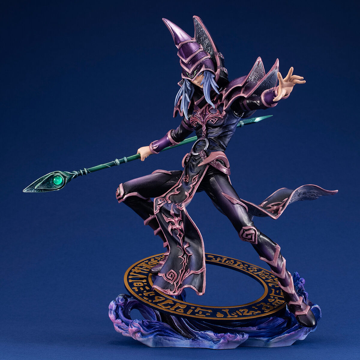 遊☆戯☆王デュエルモンスターズ「ブラック・マジシャン ~宿命の決闘~」のフィギュア画像