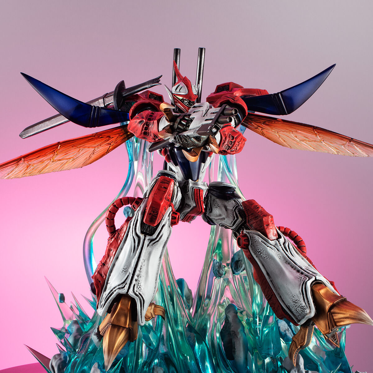 聖戦士ダンバイン「リアルポージングロボット ビルバイン」のフィギュア画像