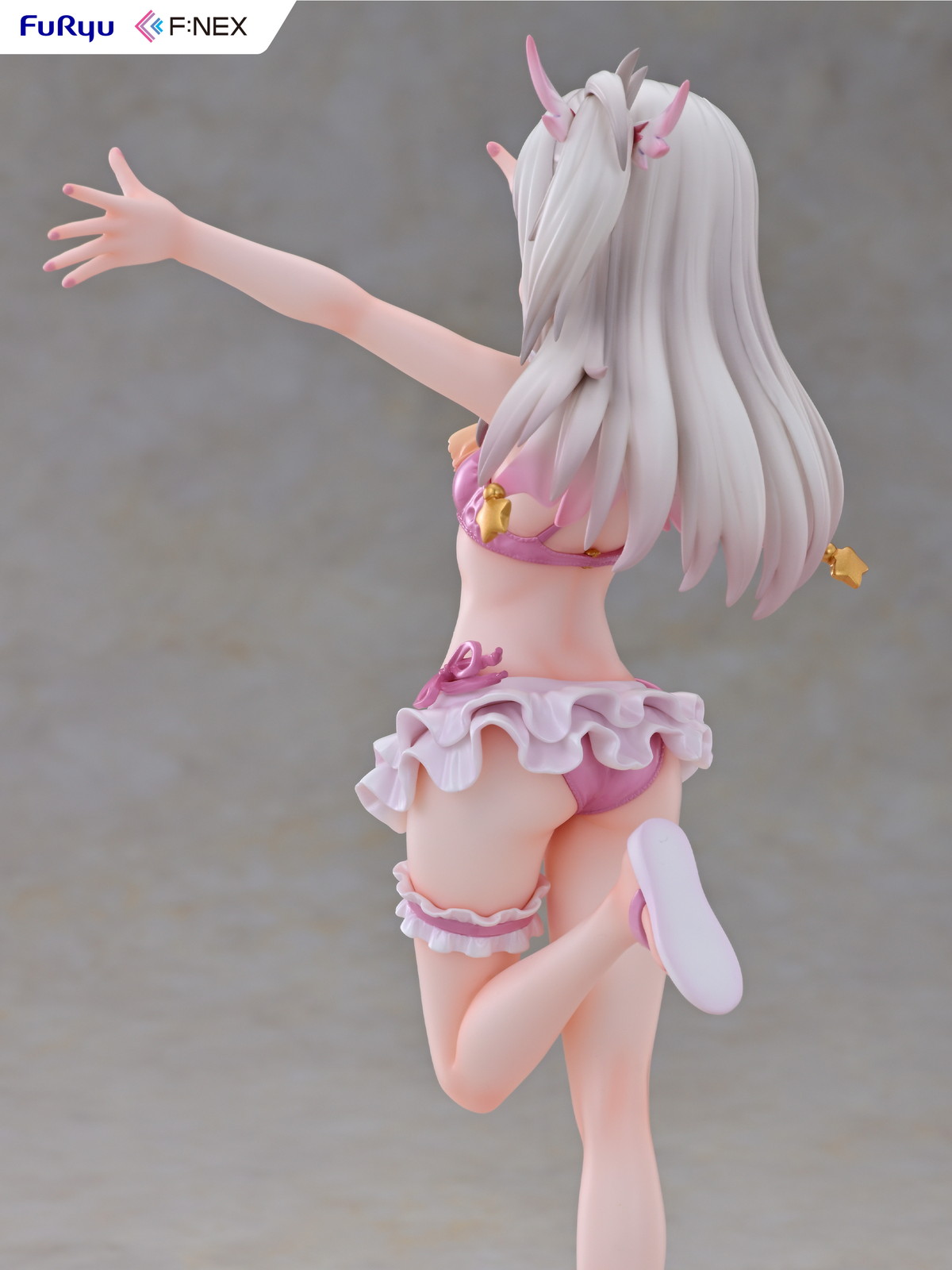 Fate/kaleid liner プリズマ☆イリヤ ツヴァイ！「イリヤスフィール・フォン・アインツベルン 水着 ver.」のフィギュア画像