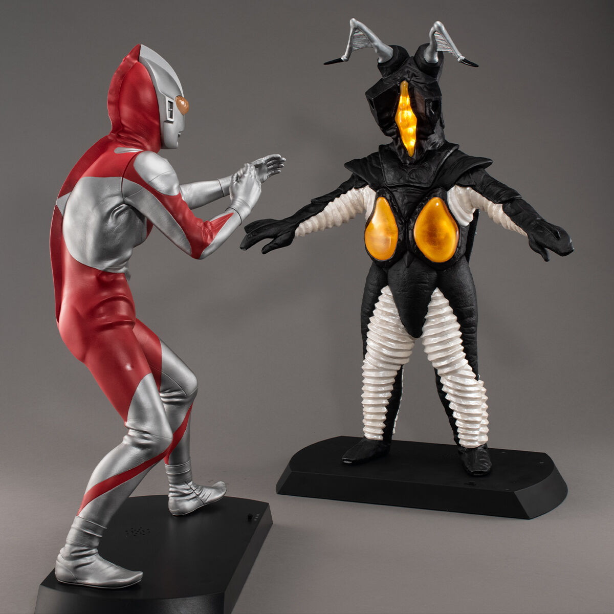 ウルトラマン「UA Monsters ゼットン」のフィギュア画像