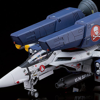 超時空要塞マクロス 愛・おぼえていますか「PLAMAX PX11 1/72 VF-1A スーパーファイターバルキリー スカル小隊」のフィギュア