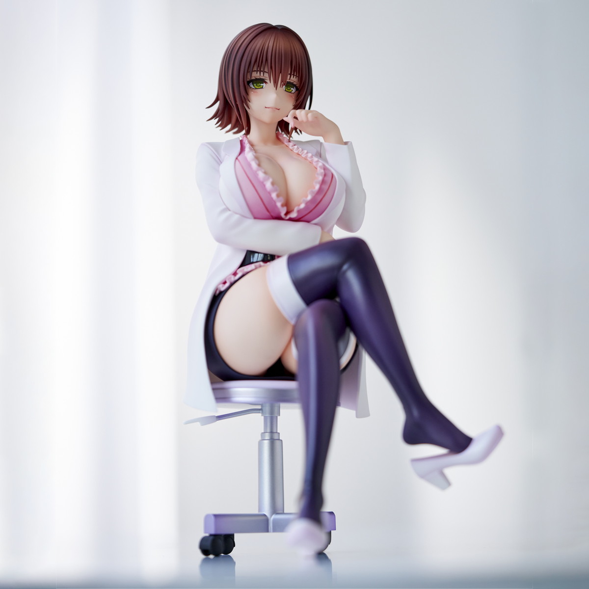 ToLOVEる－とらぶる－ダークネス「ナースシリーズ 御門涼子～保険室の先生ver.～」のフィギュア画像