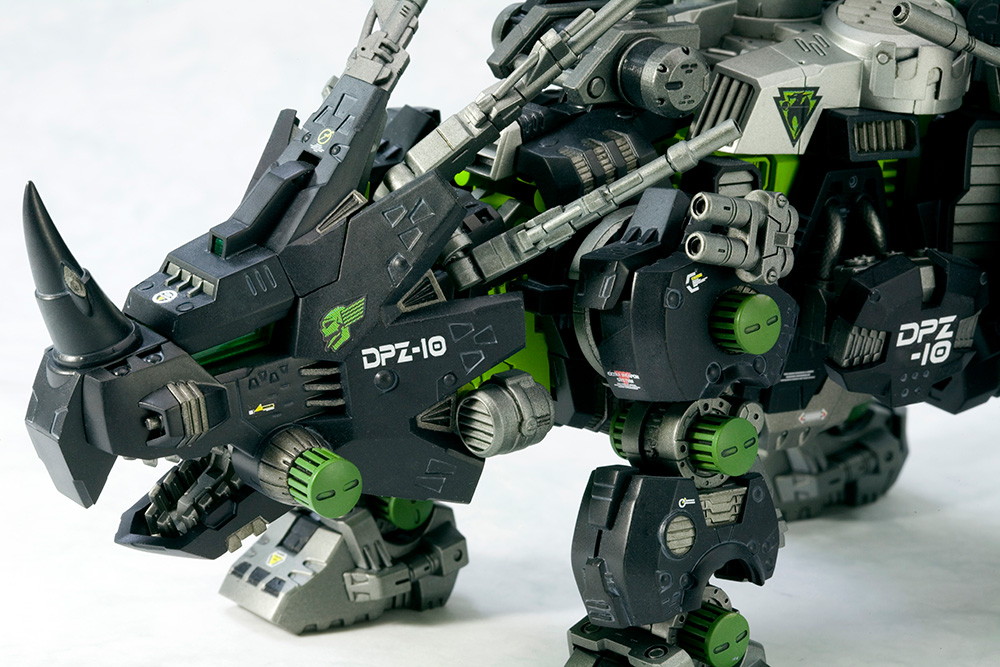 ゾイド -ZOIDS-「DPZ-10 ダークホーン マーキングプラスVer.」のフィギュア画像