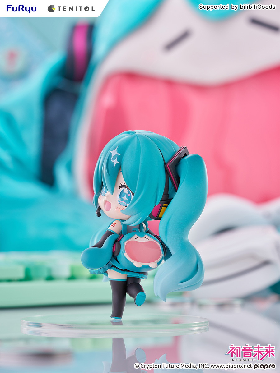 初音ミク「TENITOL 初音ミク UWA ふわふわ可愛い笑顔バッグ［mini］」のフィギュア画像