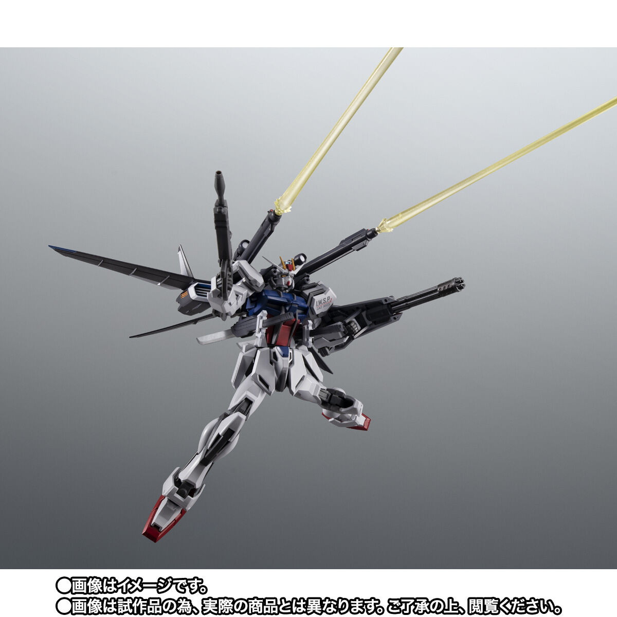 機動戦士ガンダムSEED ASTRAYシリーズ「ROBOT魂 ＜SIDE MS＞ GAT-X105 ストライクガンダム（再生機）＋I.W.S.P. ver. A.N.I.M.E.」のフィギュア画像