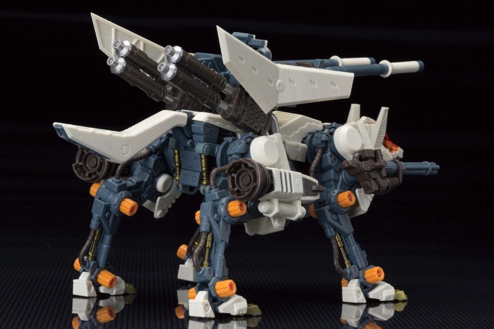 ゾイド -ZOIDS-「RZ-009 コマンドウルフAC＆LC マーキングプラスVer.」のフィギュア画像