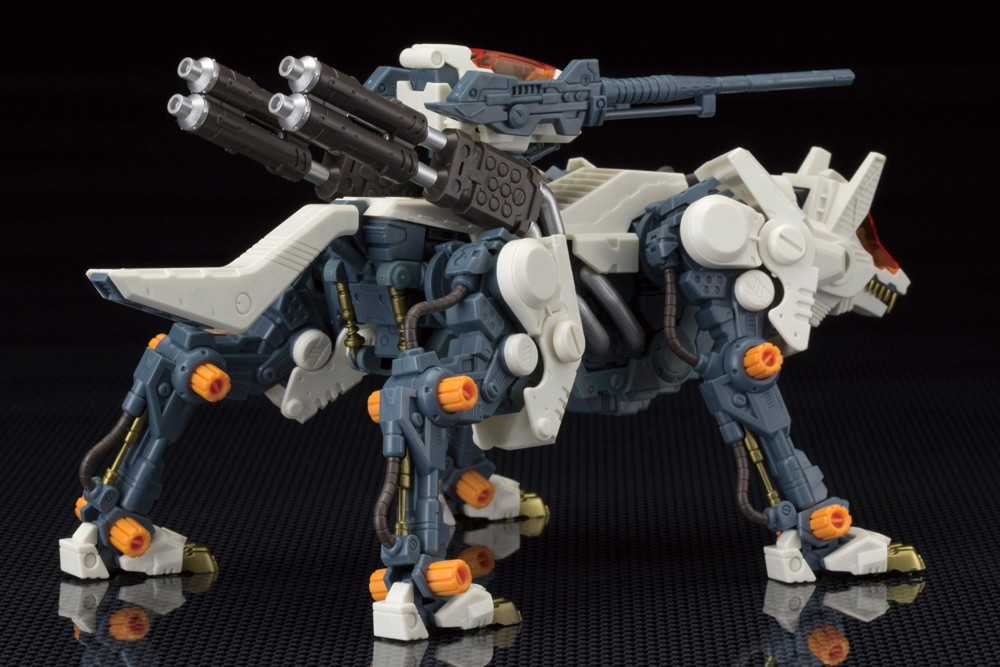 ゾイド -ZOIDS-「RZ-009 コマンドウルフAC＆LC マーキングプラスVer.」のフィギュア画像