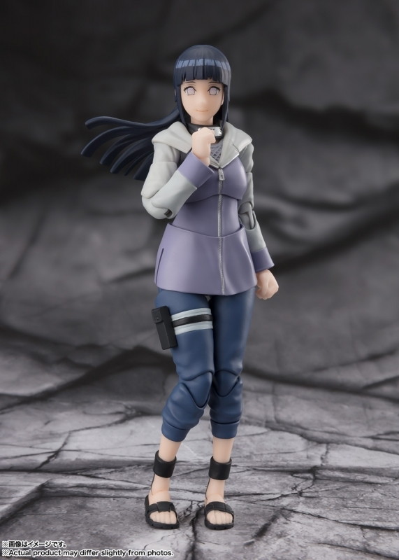 NARUTO-ナルト- 疾風伝「S.H.Figuarts 日向ヒナタ -気高き白き双眸-」のフィギュア画像