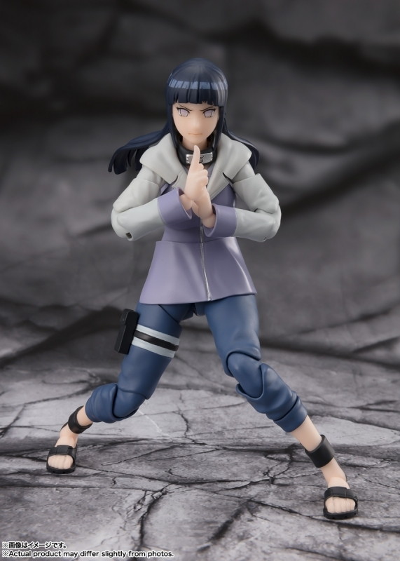 NARUTO-ナルト- 疾風伝「S.H.Figuarts 日向ヒナタ -気高き白き双眸-」のフィギュア画像