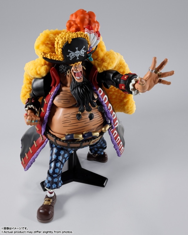 ONE PIECE「S.H.Figuarts マーシャル・D・ティーチ -四皇-」のフィギュア画像