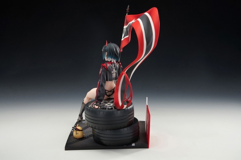 アズールレーン「ウルリッヒ・フォン・フッテン 孤高のイグニッションタイムVer.」のフィギュア画像