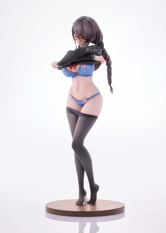 「体育授業を受けたくないギャップ眼鏡娘」のフィギュア画像