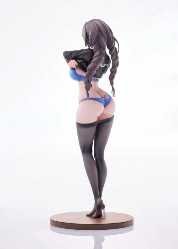 「体育授業を受けたくないギャップ眼鏡娘」のフィギュア画像