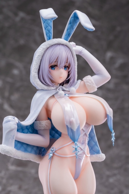 「Snow Bunny Illustrated by 魔太郎」のフィギュア画像