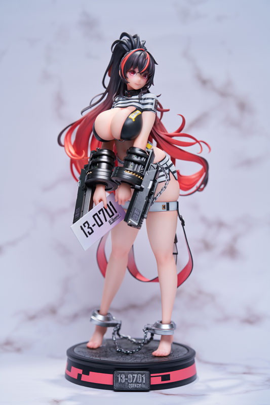 勝利の女神：NIKKE「クエンシー」のフィギュア画像