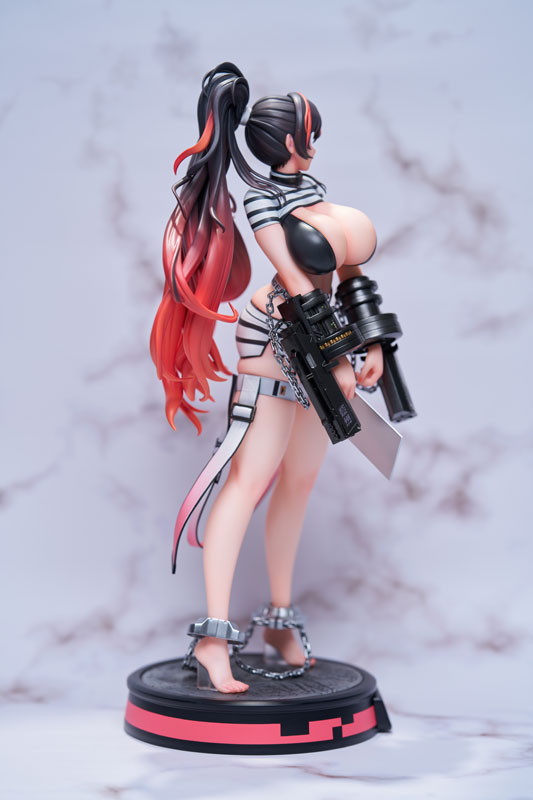 勝利の女神：NIKKE「クエンシー」のフィギュア画像