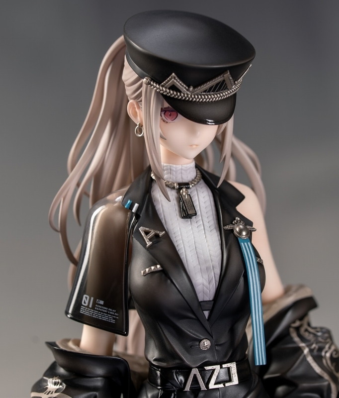 A-Z:「A-Z:［B］-full dress-」のフィギュア画像