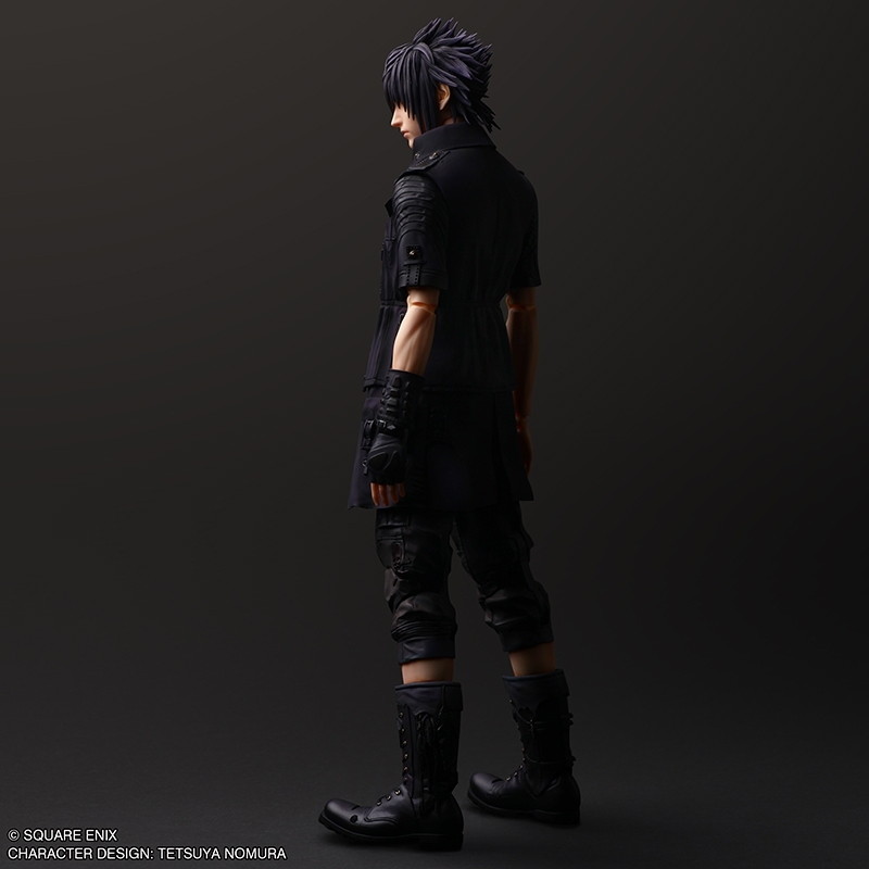 ファイナルファンタジーXV「PLAY ARTS真 ノクティス・ルシス・チェラム」のフィギュア画像