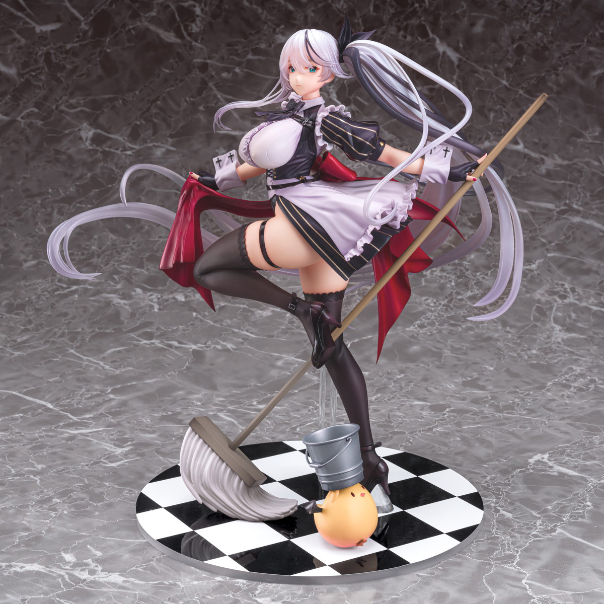 アズールレーン「テューリンゲン 月下の大掃除」のフィギュア画像