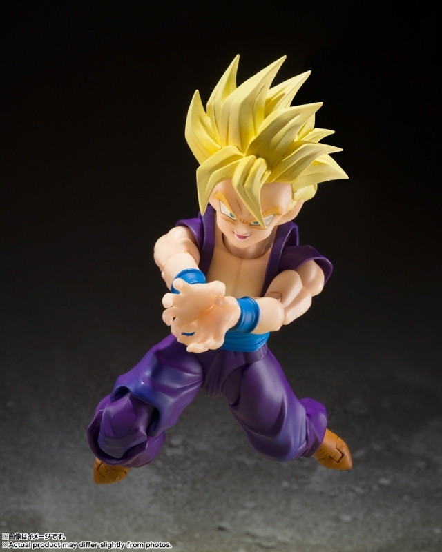 ドラゴンボールZ「S.H.Figuarts スーパーサイヤ人孫悟飯-悟空を超えた戦士-」のフィギュア画像