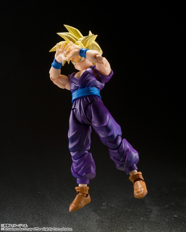 ドラゴンボールZ「S.H.Figuarts スーパーサイヤ人孫悟飯-悟空を超えた戦士-」のフィギュア画像