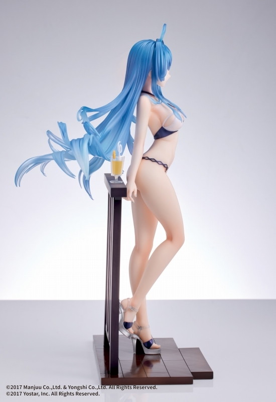 アズールレーン「ヘレナ 光輝のトライアングルウェーブ Ver.」のフィギュア画像