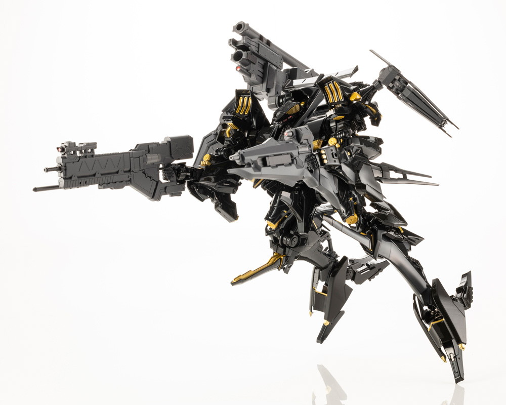 ARMORED CORE「DECOCTION MODELS レイレナード 03-AALIYAH Mirror Finish Ver.」のフィギュア画像