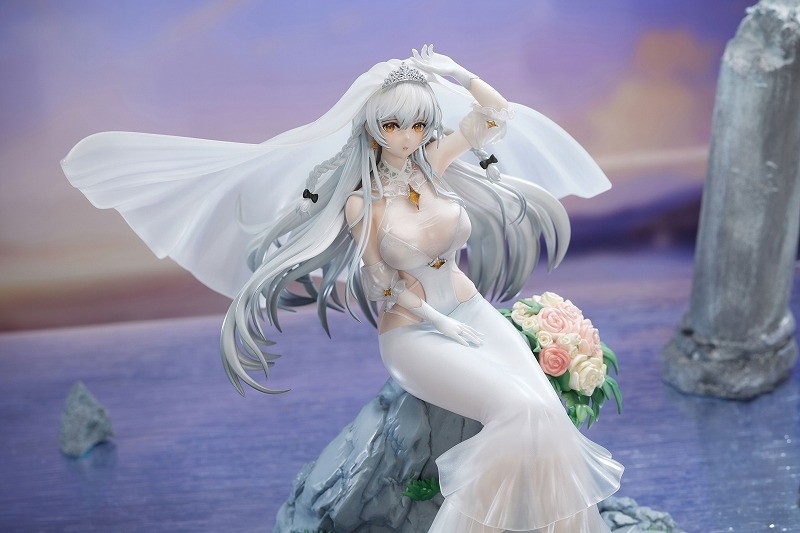 アズールレーン「ハーマイオニー 朝霞の誓いVer.」のフィギュア画像