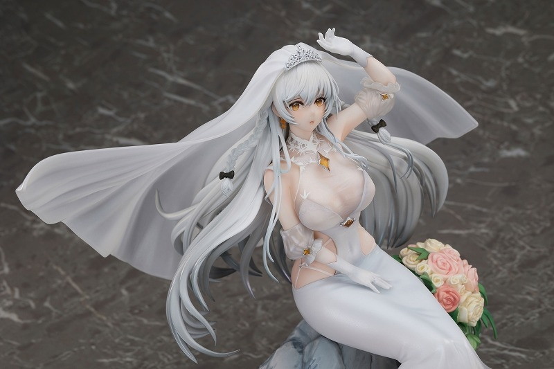 アズールレーン「ハーマイオニー 朝霞の誓いVer.」のフィギュア画像