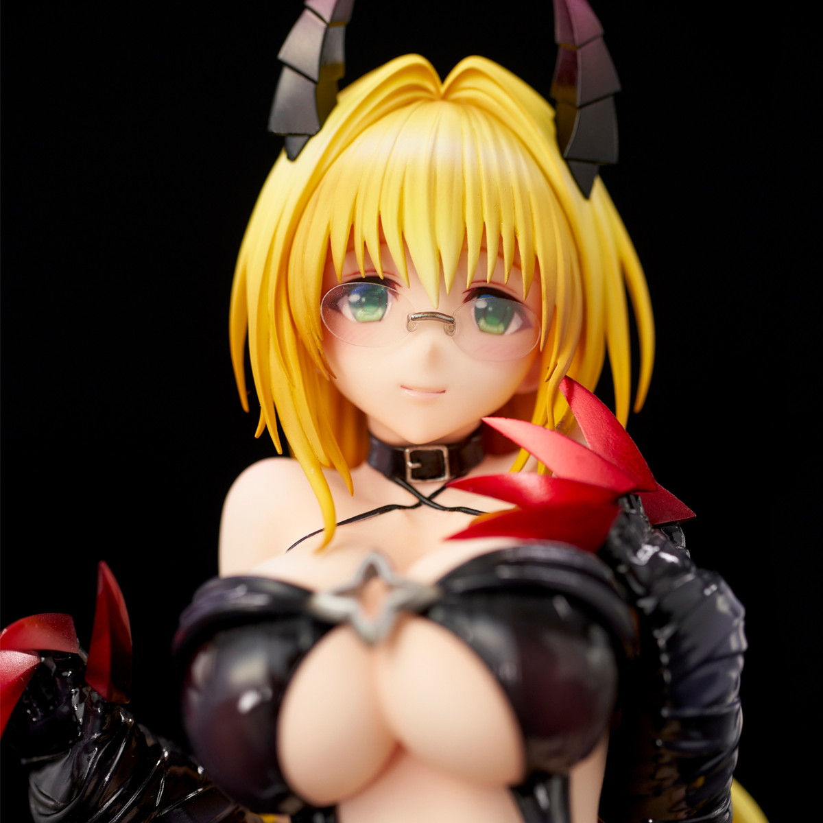 To LOVEる-とらぶる- ダークネス「ティアーユ・ルナティーク ダークネスVer. リニューアルパッケージ版」のフィギュア画像