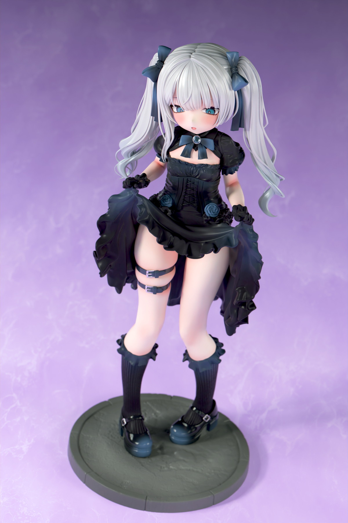 インサイトオリジナル「肉感少女 ゴシック姉妹のいたずら 黒霧ヒメル」のフィギュア画像