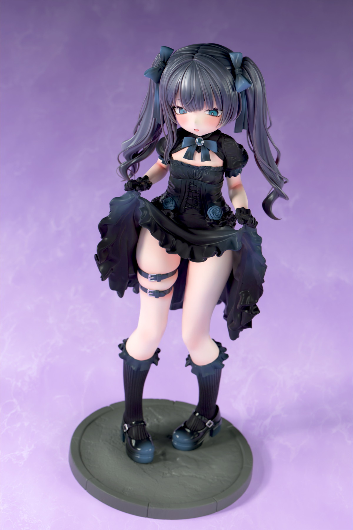 インサイトオリジナル「肉感少女 ゴシック姉妹のいたずら 黒霧メーア」のフィギュア画像