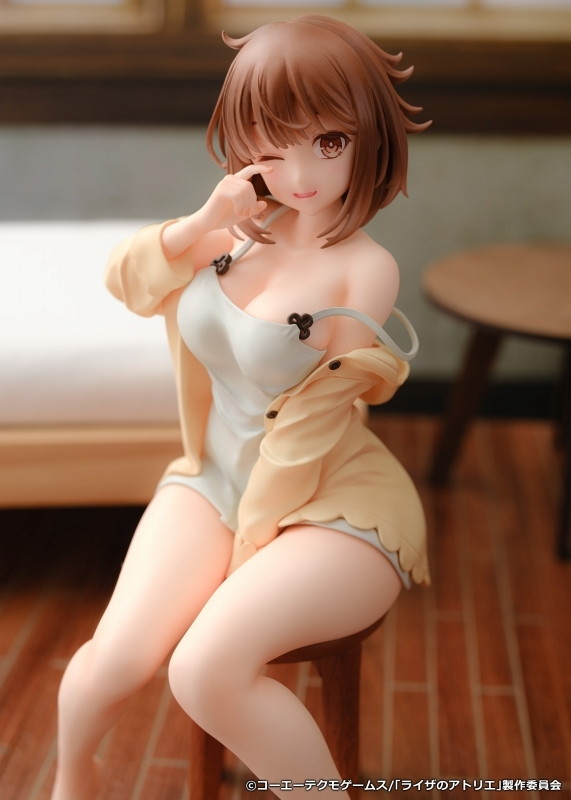 ライザのアトリエ ～常闇の女王と秘密の隠れ家～「ライザリン・シュタウト Nightclothes ver.」のフィギュア画像