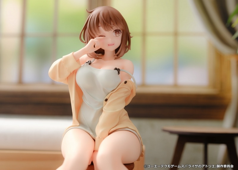 ライザのアトリエ ～常闇の女王と秘密の隠れ家～「ライザリン・シュタウト Nightclothes ver.」のフィギュア画像