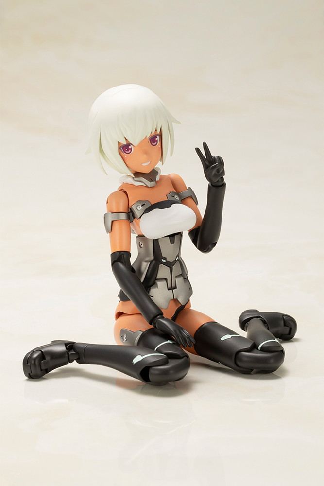 フレームアームズ・ガール「レティシア Silver Ver.」のフィギュア画像