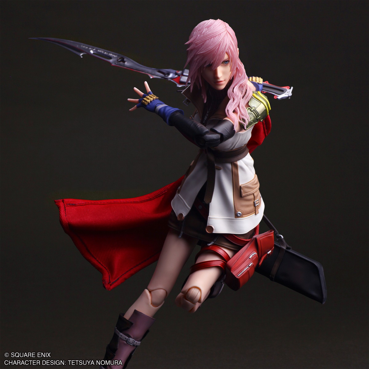 ファイナルファンタジー XIII「PLAY ARTS真 ライトニング」のフィギュア画像