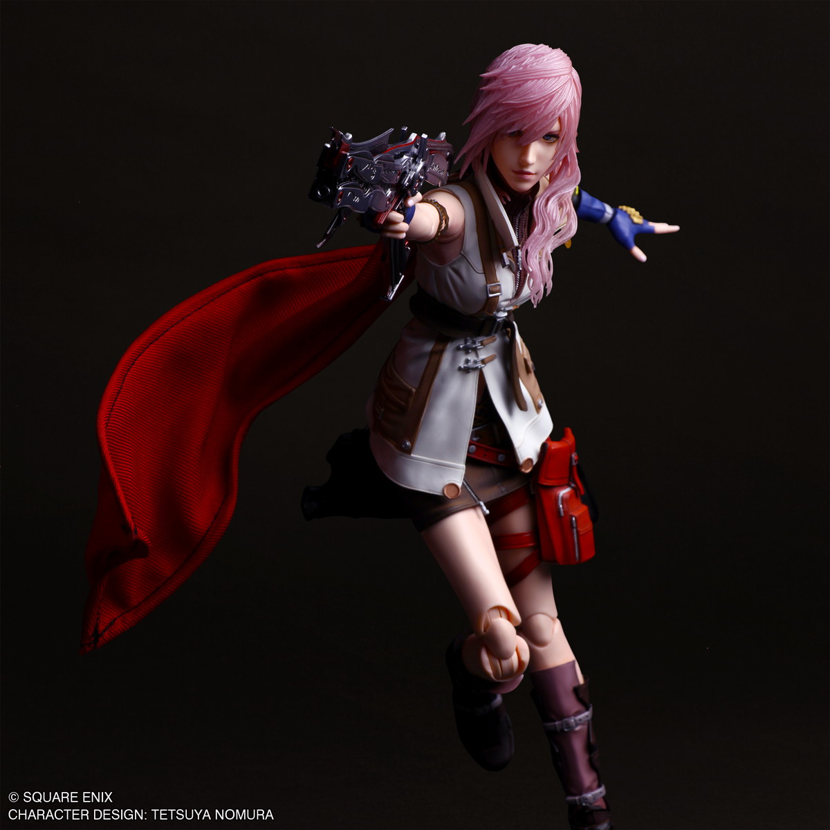 ファイナルファンタジー XIII「PLAY ARTS真 ライトニング」のフィギュア画像