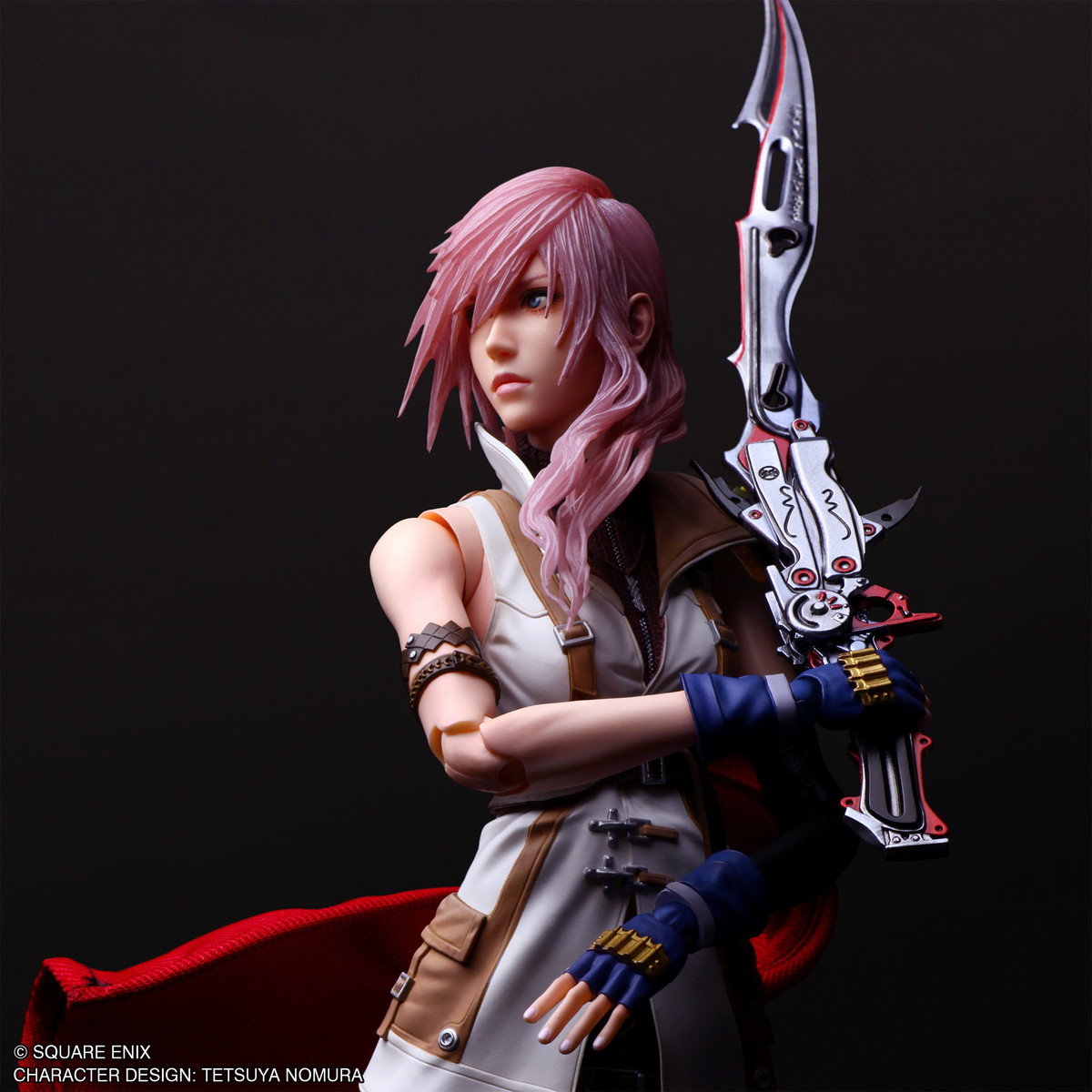 ファイナルファンタジー XIII「PLAY ARTS真 ライトニング」のフィギュア画像