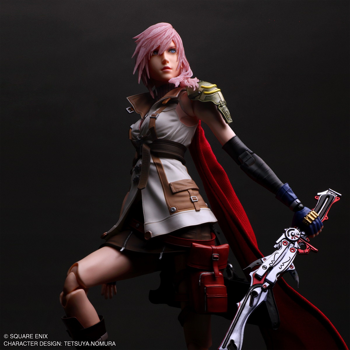 ファイナルファンタジー XIII「PLAY ARTS真 ライトニング」のフィギュア画像