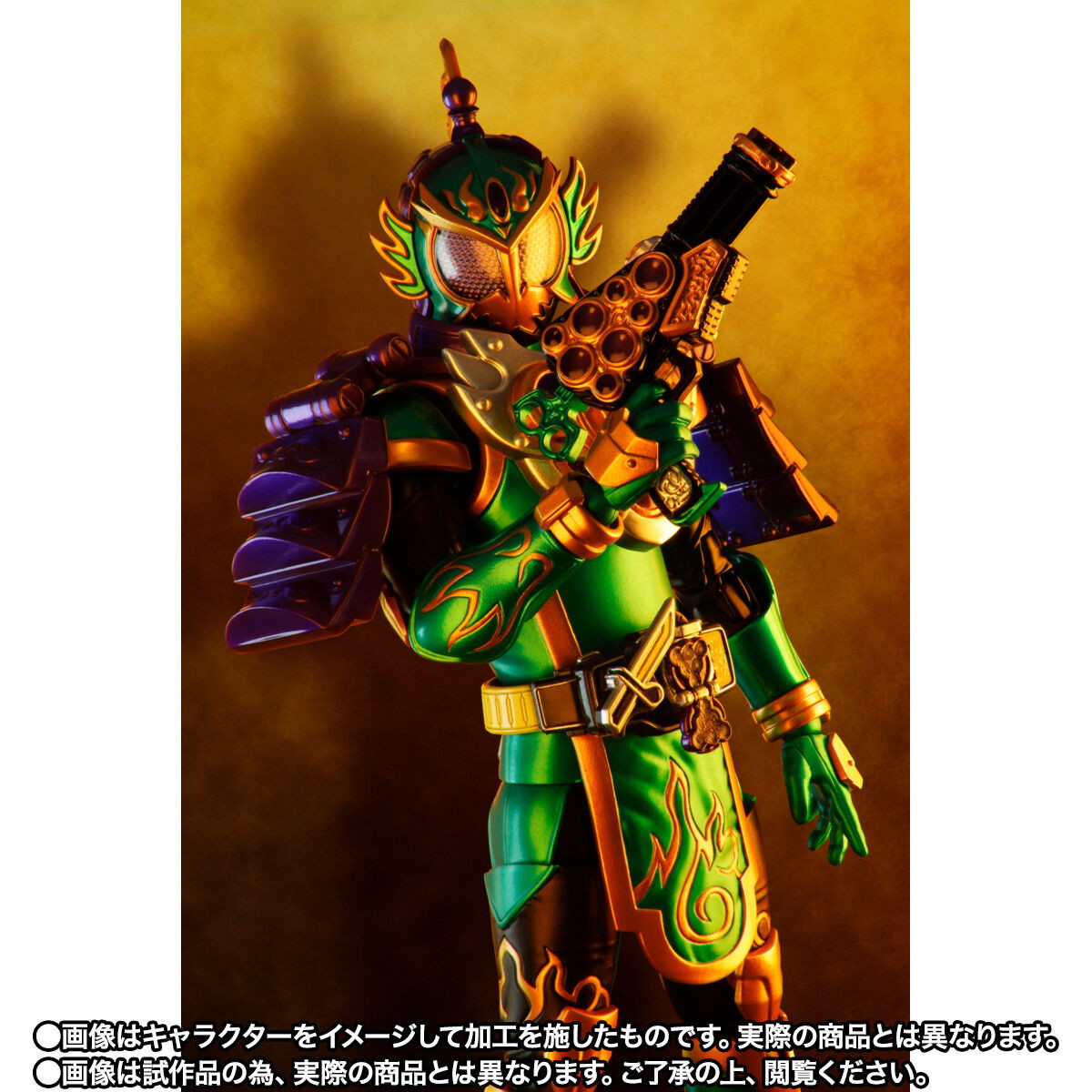 仮面ライダー鎧武「S.H.Figuarts（真骨彫製法） 仮面ライダー龍玄 ブドウアームズ」のフィギュア画像