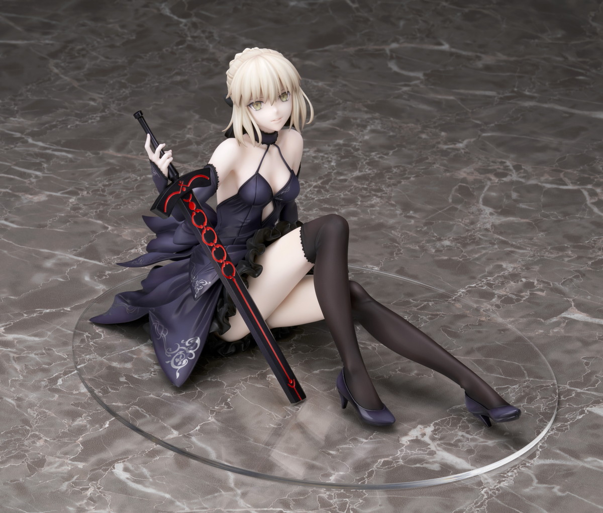 Fate/Grand Order「セイバー／アルトリア・ペンドラゴン〔オルタ〕　宵闇の星Ver.」のフィギュア画像