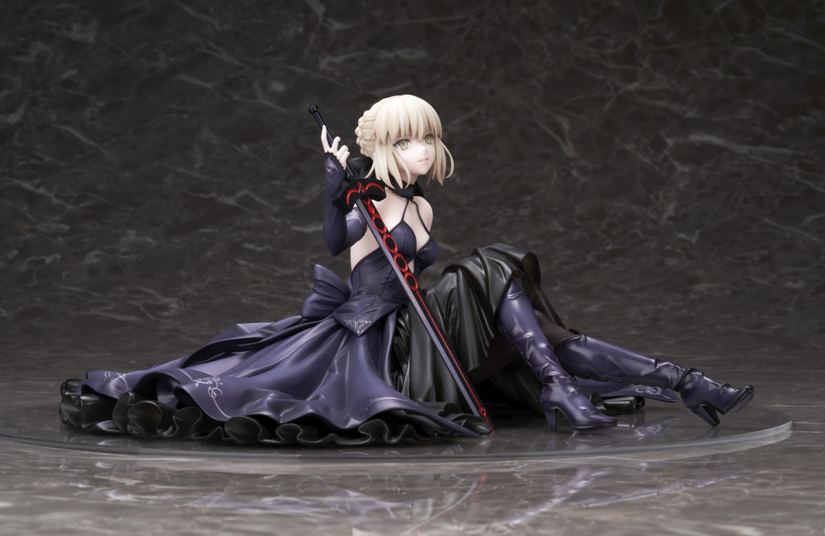 Fate/Grand Order「セイバー／アルトリア・ペンドラゴン〔オルタ〕　宵闇の星Ver.」のフィギュア画像